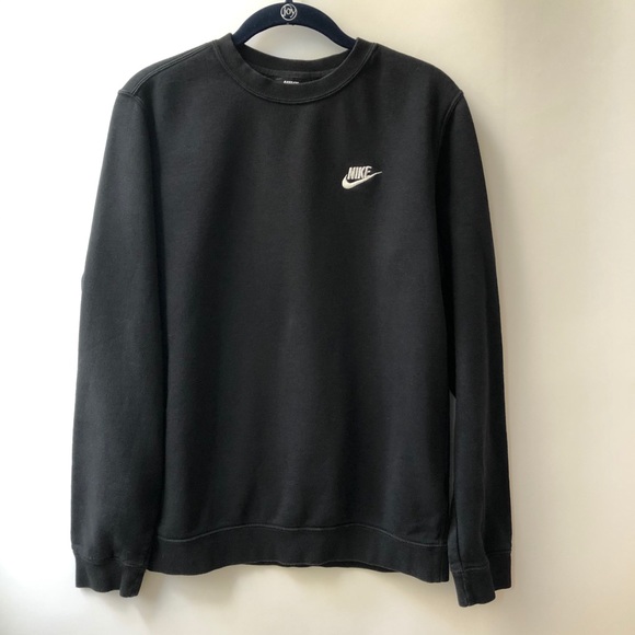 nike slim fit sweatshirt